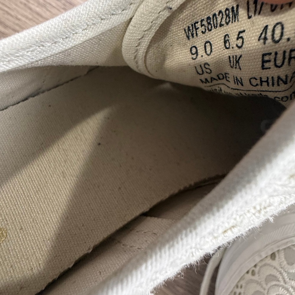 Keds Triple Lace Up Sneakers Cream Crochet Eyelet Floral Platform Low Top Shoes - Picture 5 of 16